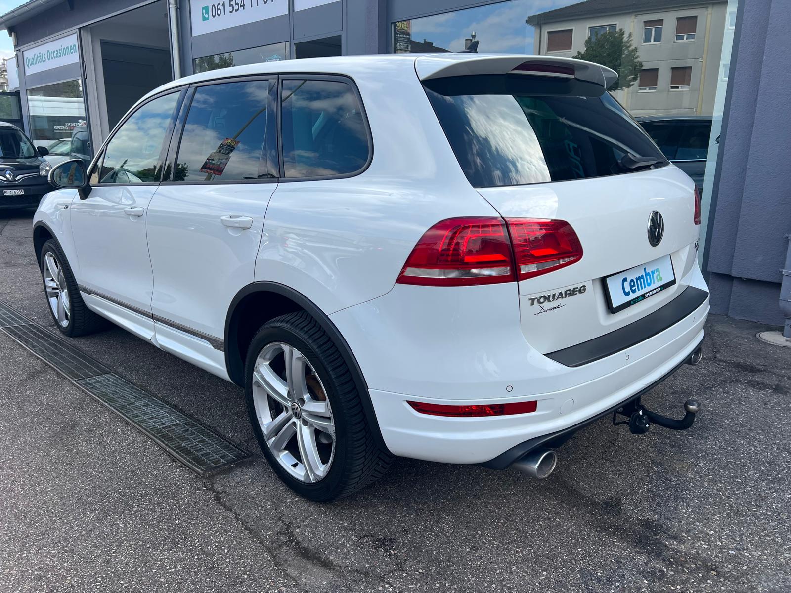 VW Touareg 3.0 TDI BlueMotion Technology Tiptronic-image-2