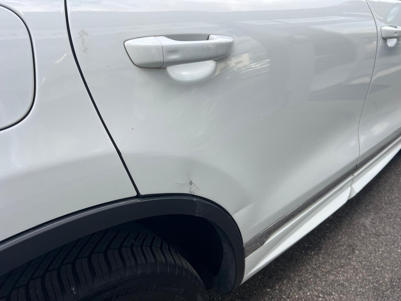 VW Touareg 3.0 TDI BlueMotion Technology Tiptronic-image-6