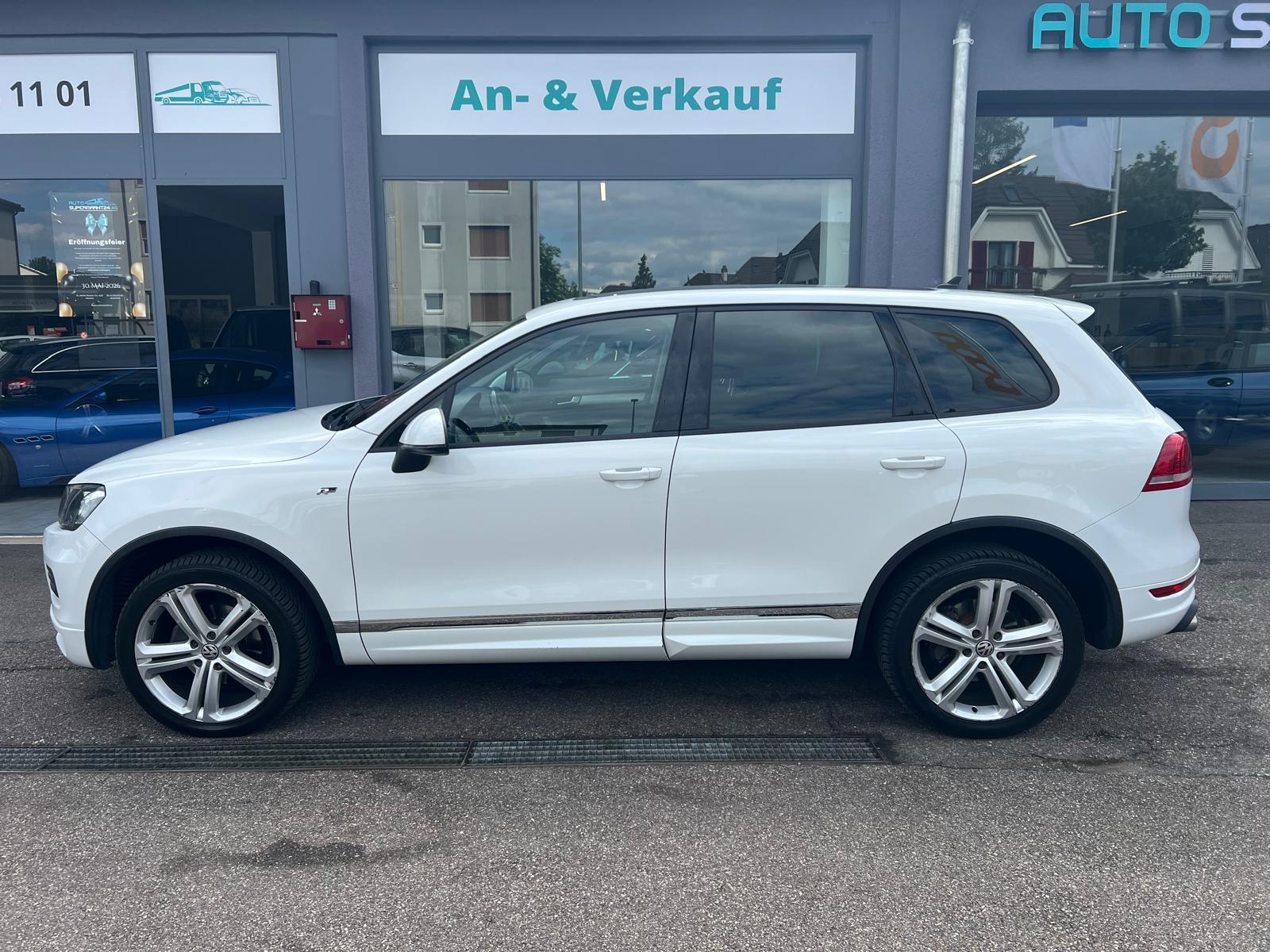 VW Touareg 3.0 TDI BlueMotion Technology Tiptronic-image-4