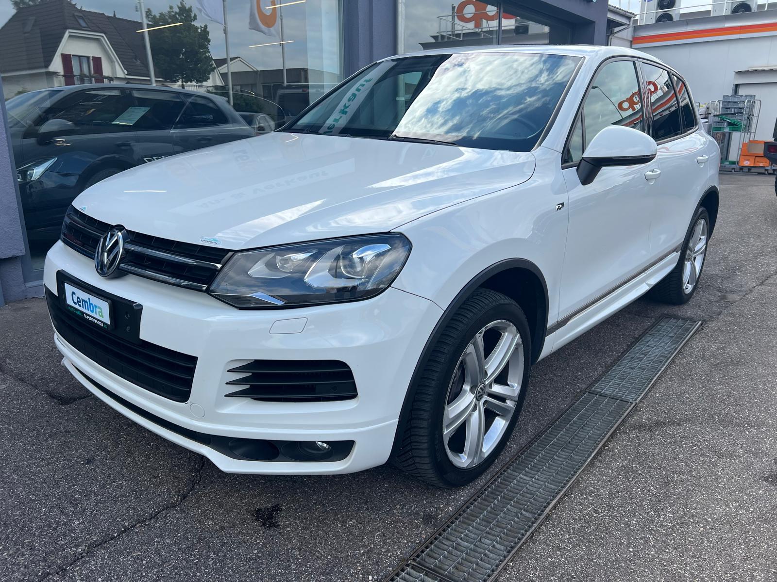 VW Touareg 3.0 TDI BlueMotion Technology Tiptronic-image-1