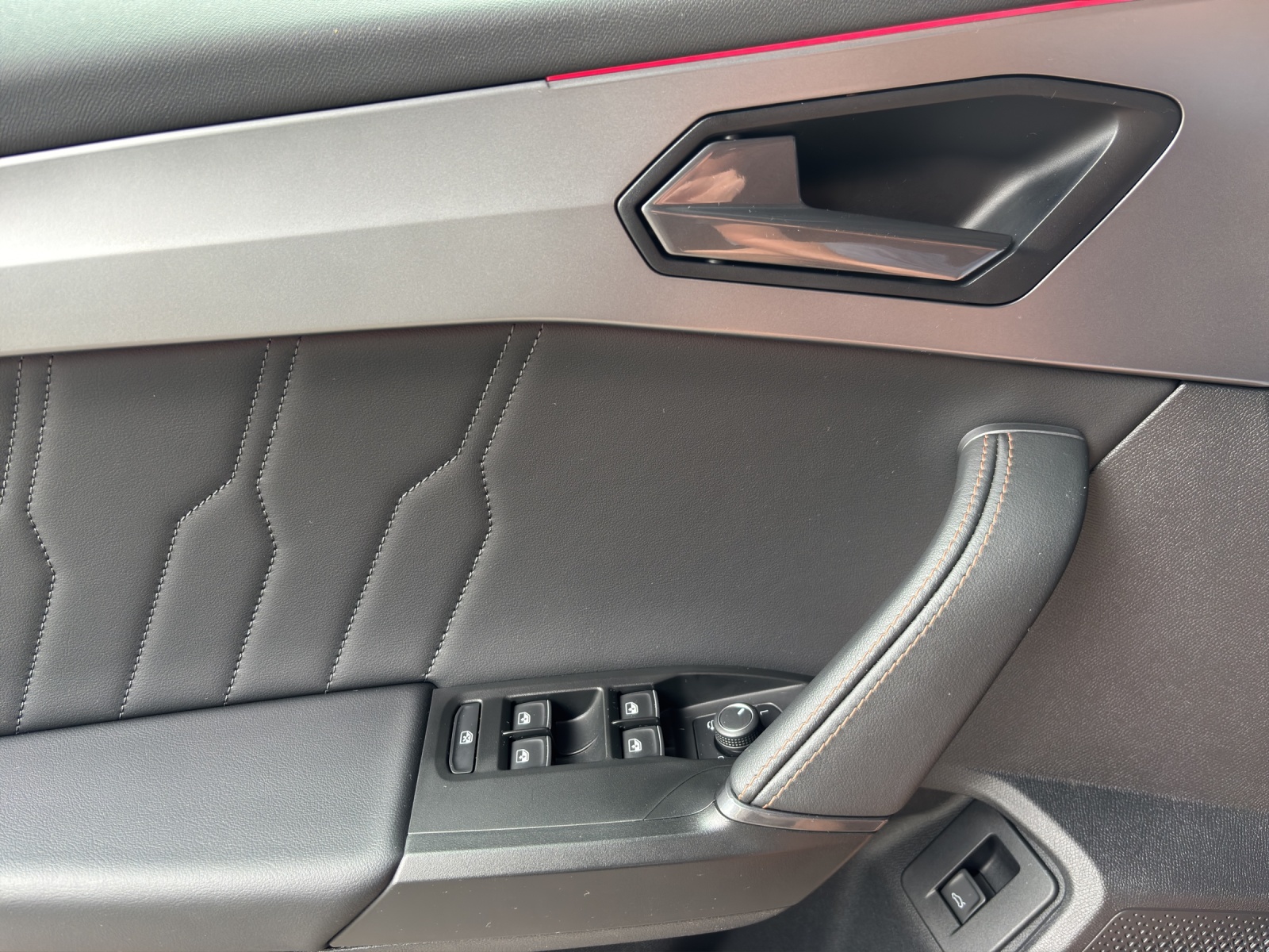 CUPRA LEON ST 2.0 TSI VZ DSG 4Drive-image-10