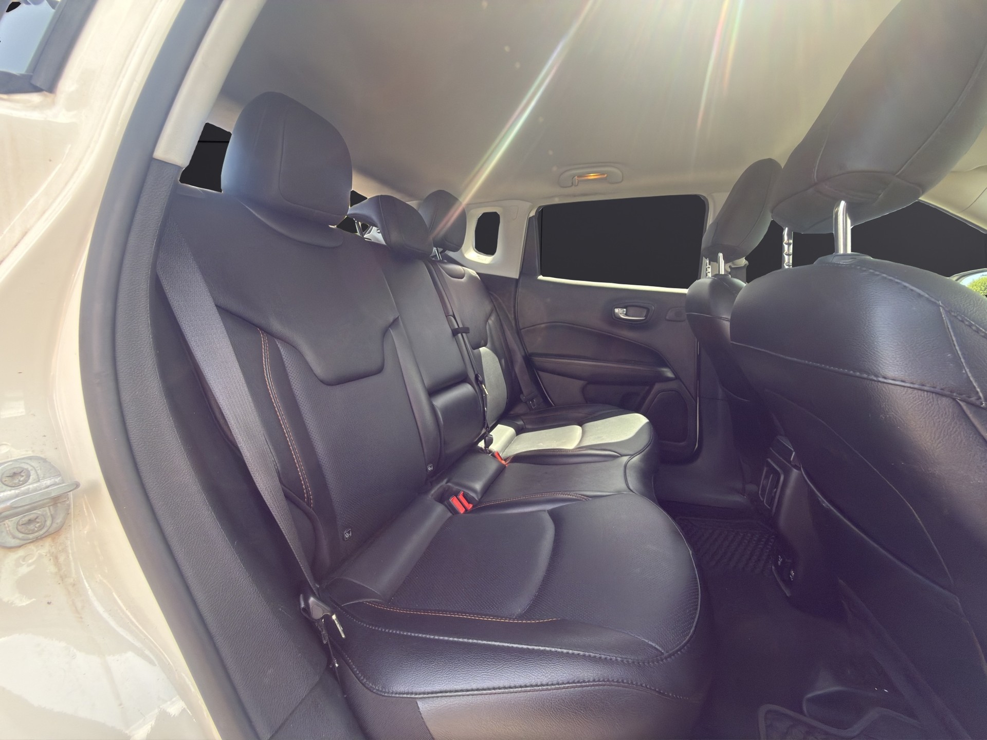 JEEP Compass 1.4 Turbo Limited AWD 9ATX-image-13