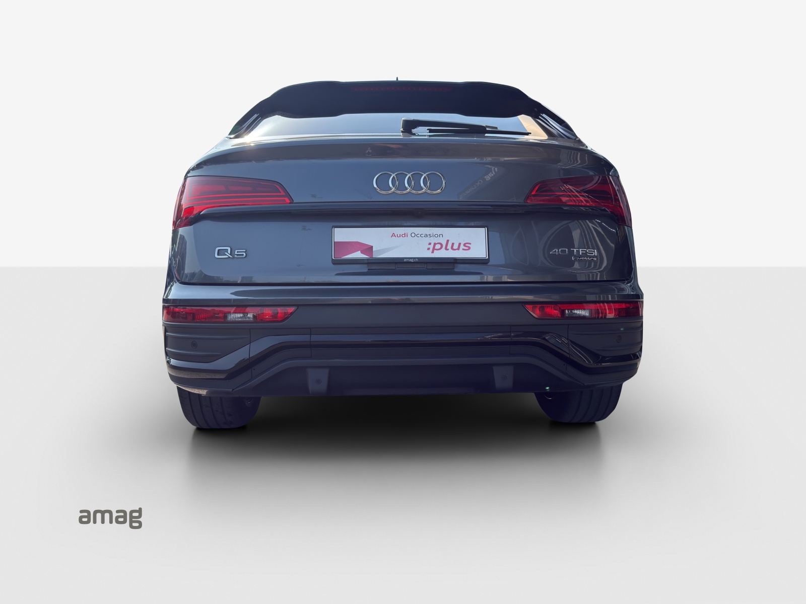 AUDI Q5 Sportback 40 TFSI S line quattro S-tronic-image-3