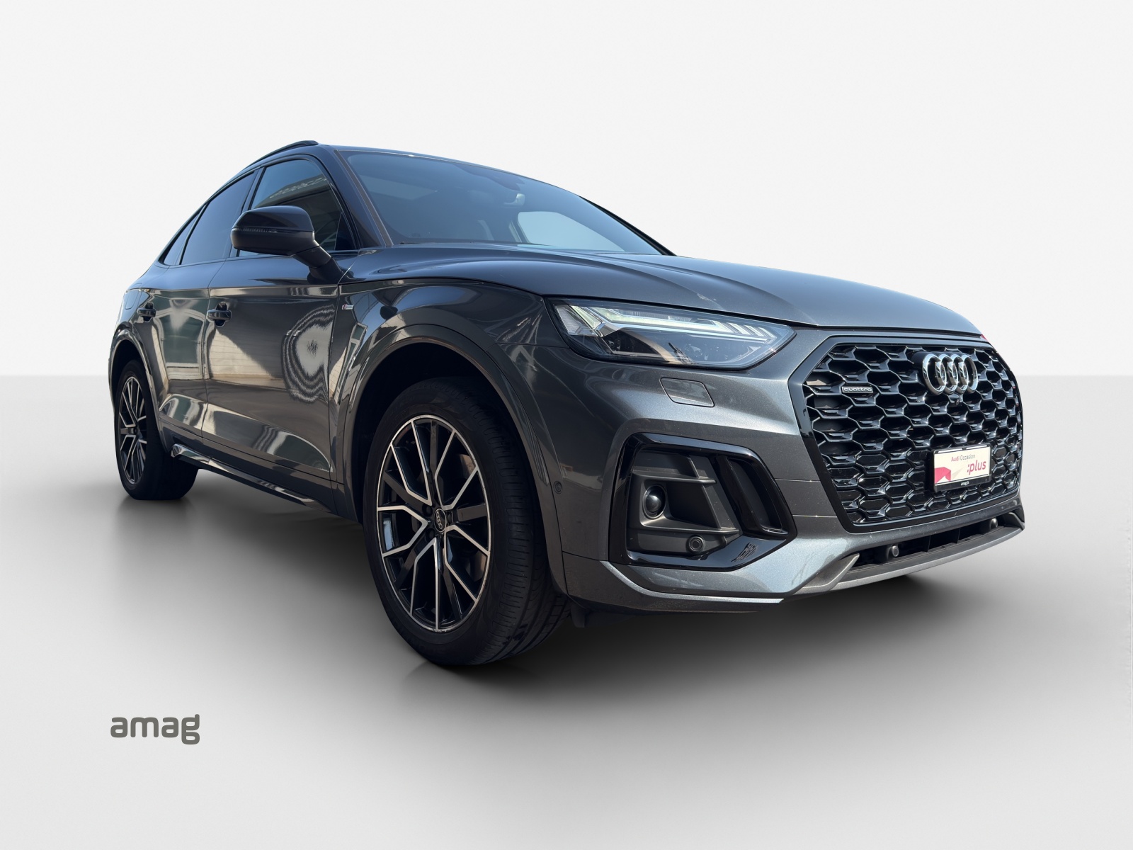 AUDI Q5 Sportback 40 TFSI S line quattro S-tronic-image-5