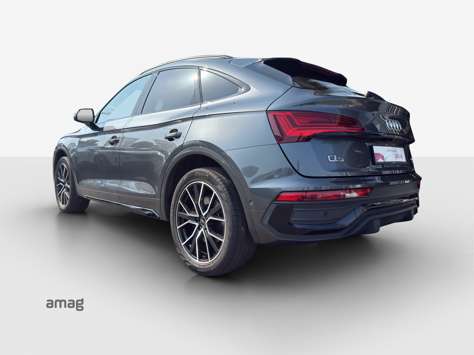 AUDI Q5 Sportback 40 TFSI S line quattro S-tronic-image-2