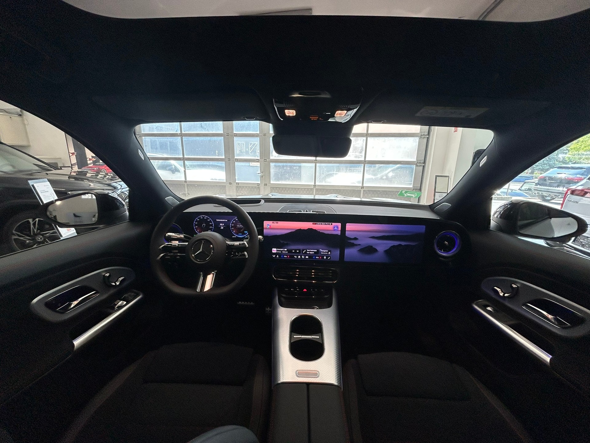 MERCEDES-BENZ GLB 350 EQ 4Matic AMG Line-image-6