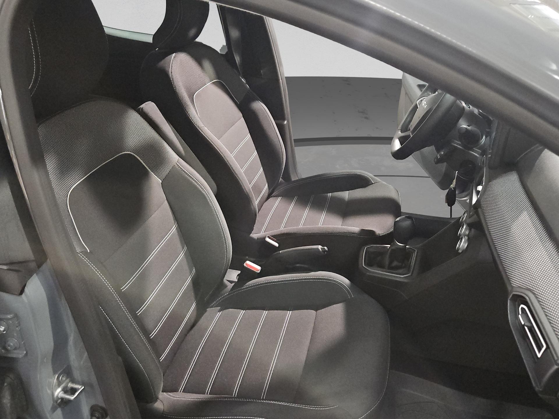 DACIA Sandero TCe 90 Expression CVT-image-15