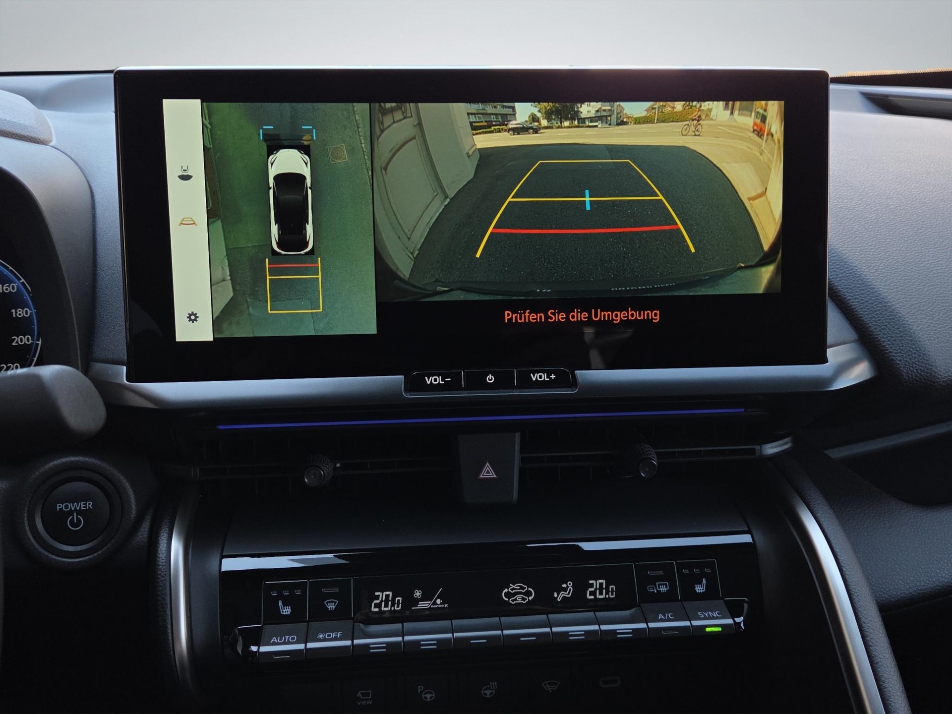 TOYOTA C-HR 2.0 HEV Style 4x4-image-13