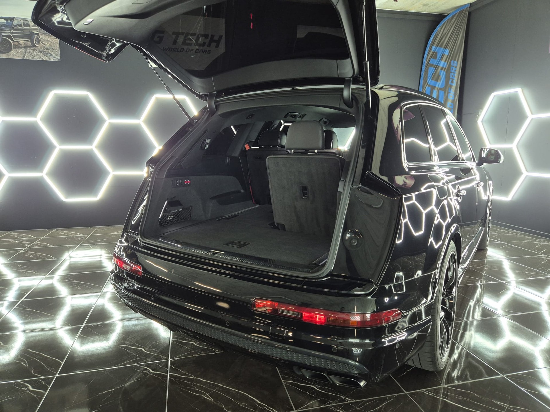 AUDI ABT SQ7 4.0 TDI quattro tiptronic-image-17