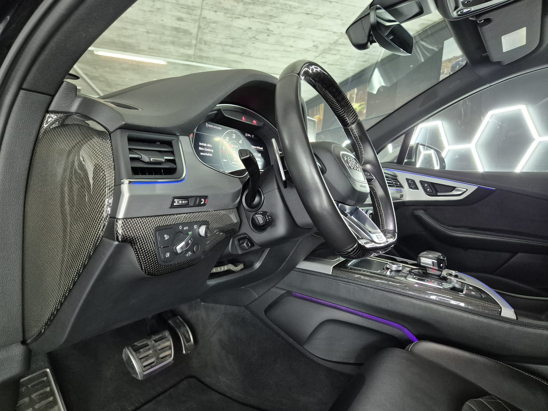 AUDI ABT SQ7 4.0 TDI quattro tiptronic-image-23