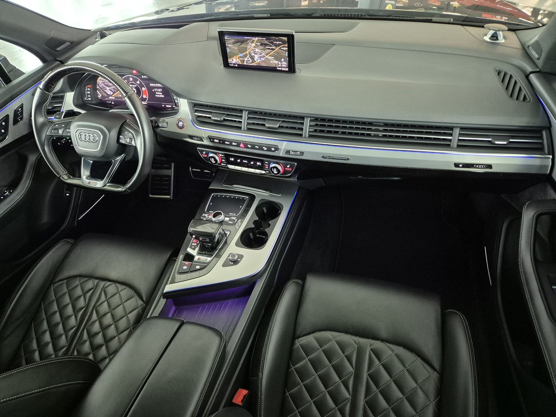 AUDI ABT SQ7 4.0 TDI quattro tiptronic-image-38