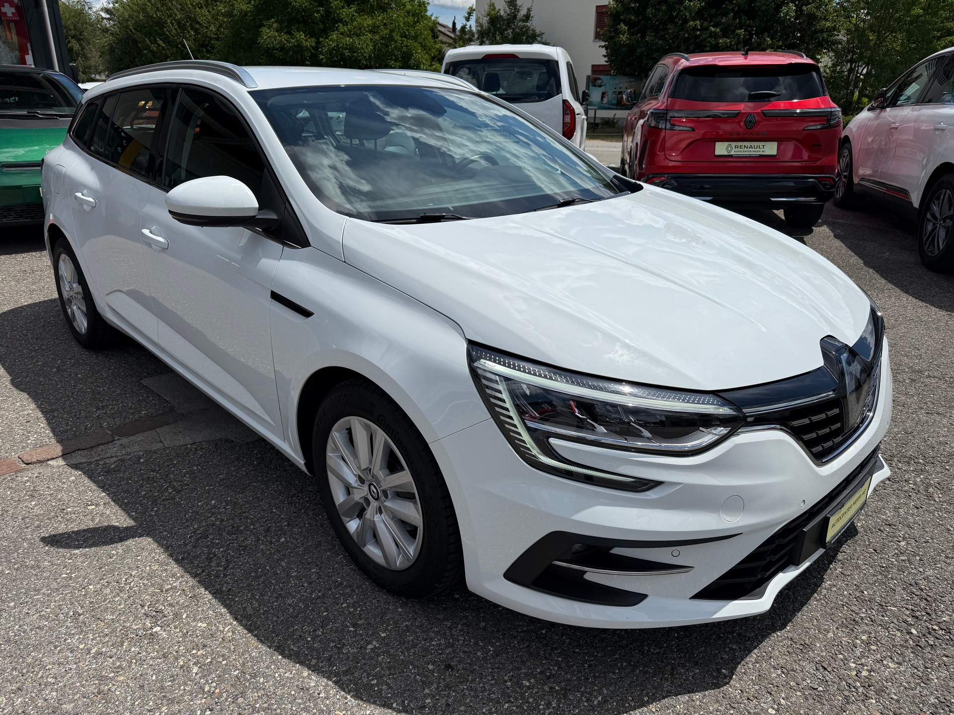RENAULT Mégane Grandtour 1.5 dCi Business EDC-image-7