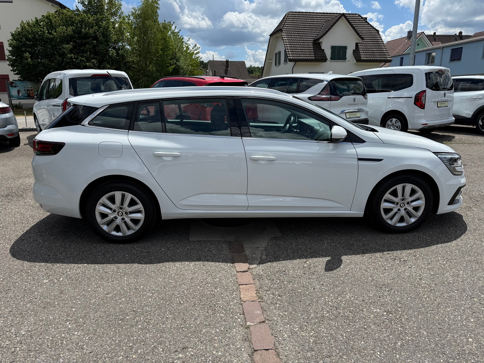 RENAULT Mégane Grandtour 1.5 dCi Business EDC-image-6