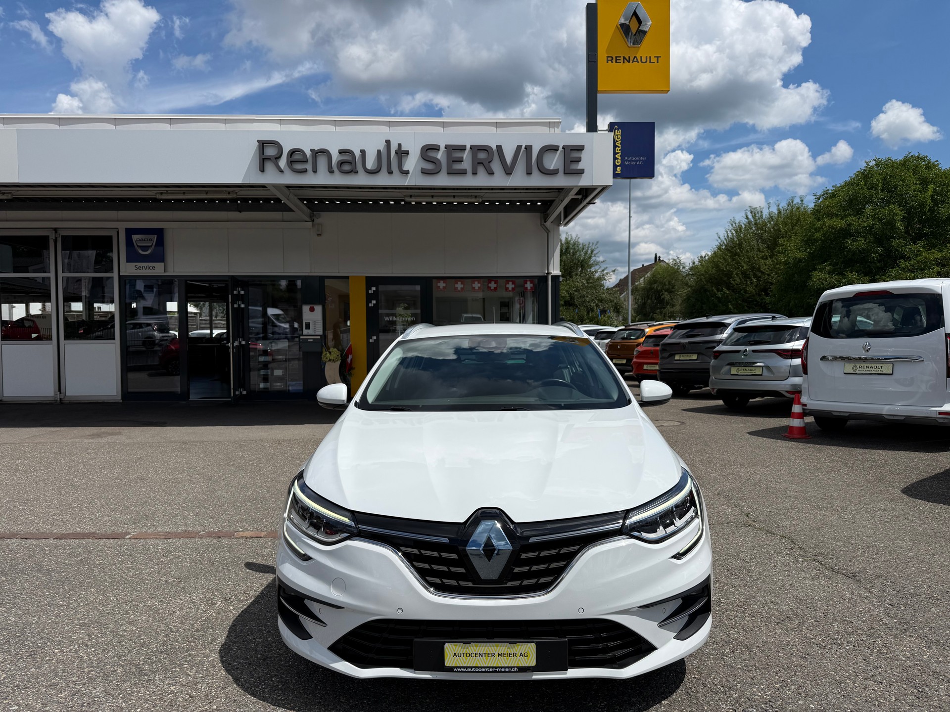 RENAULT Mégane Grandtour 1.5 dCi Business EDC-image-0