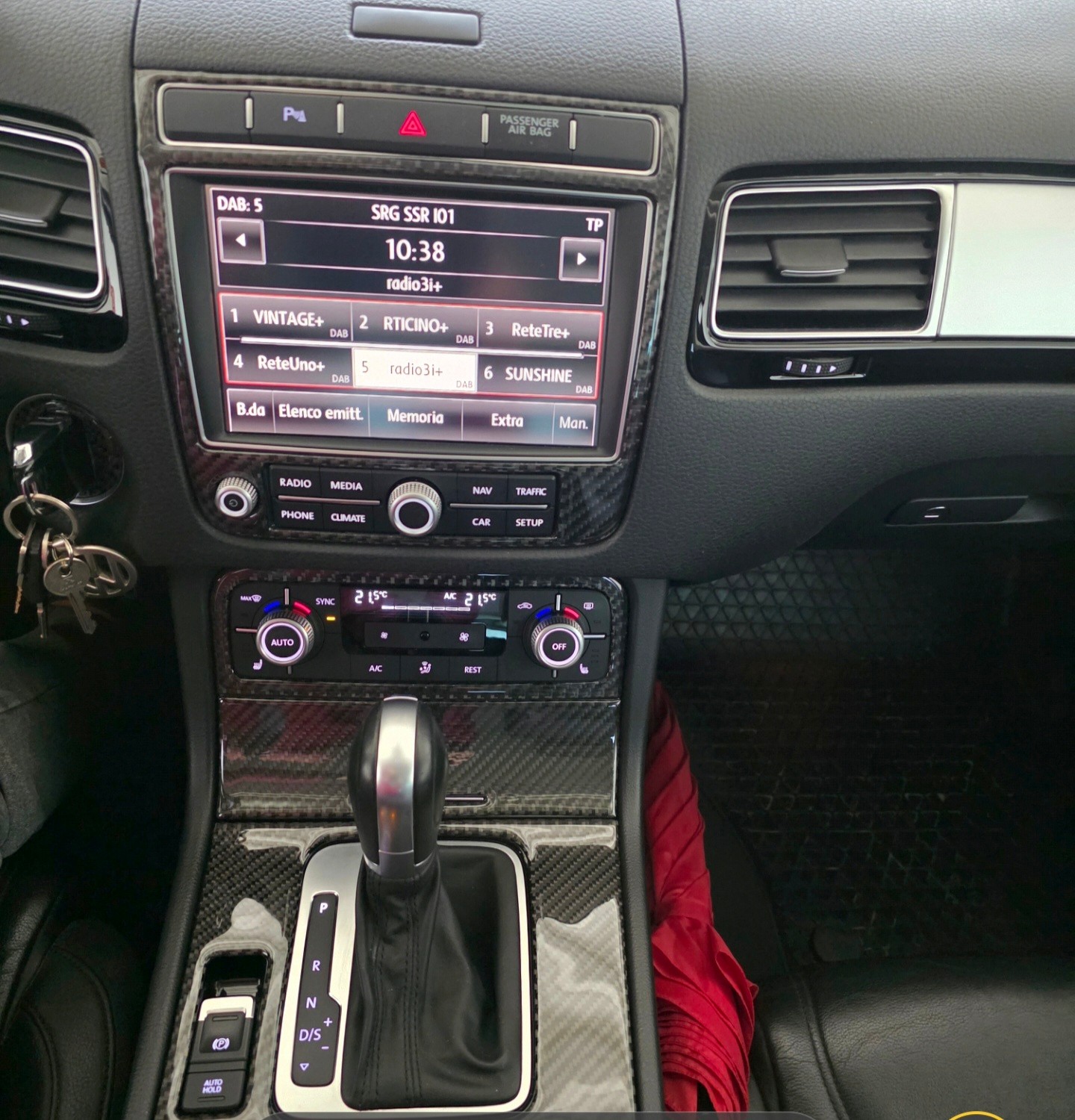 VW TOUAREG-image-4