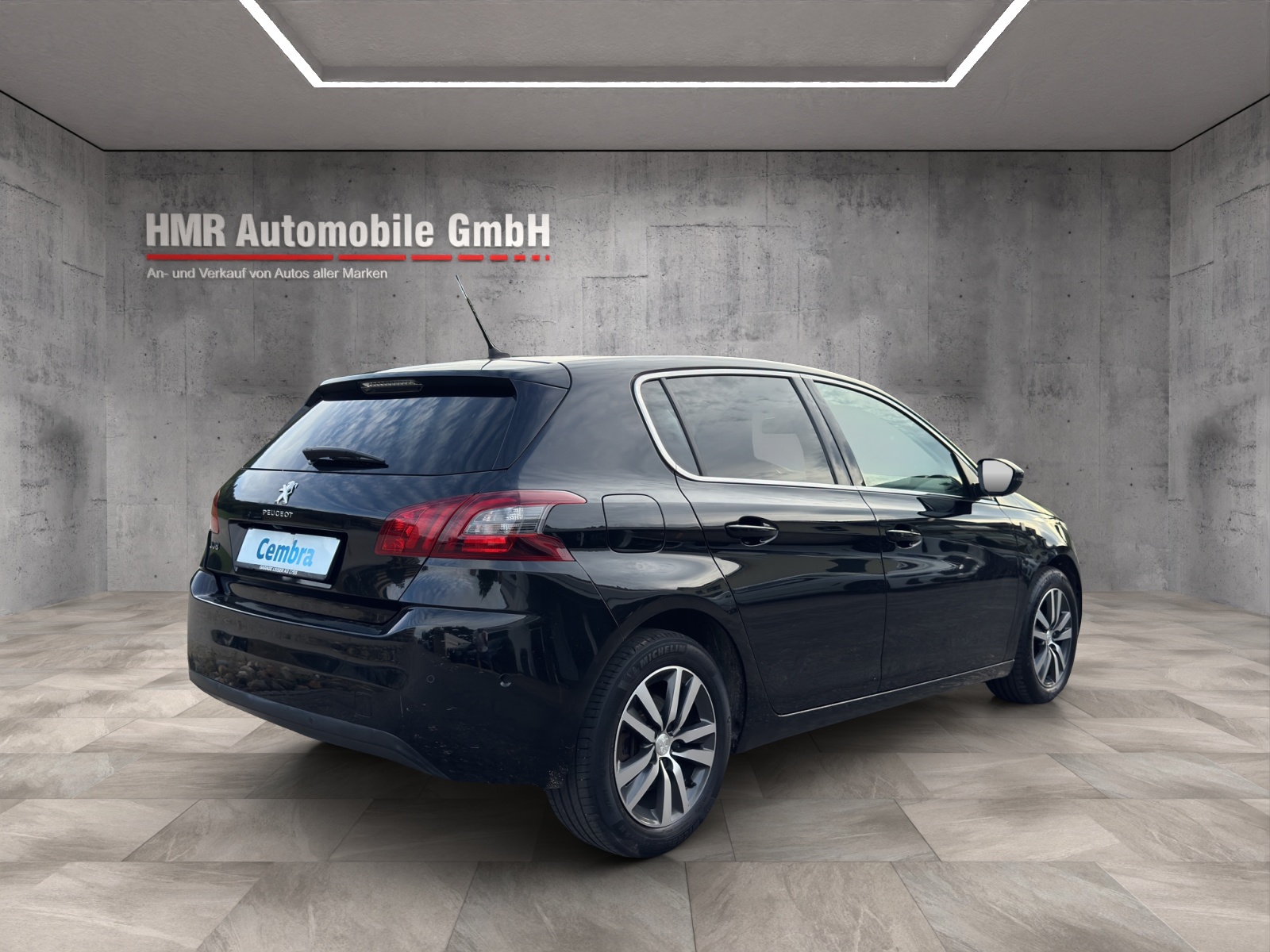 PEUGEOT 308 1.2 Pure Tech Style EAT8-image-3