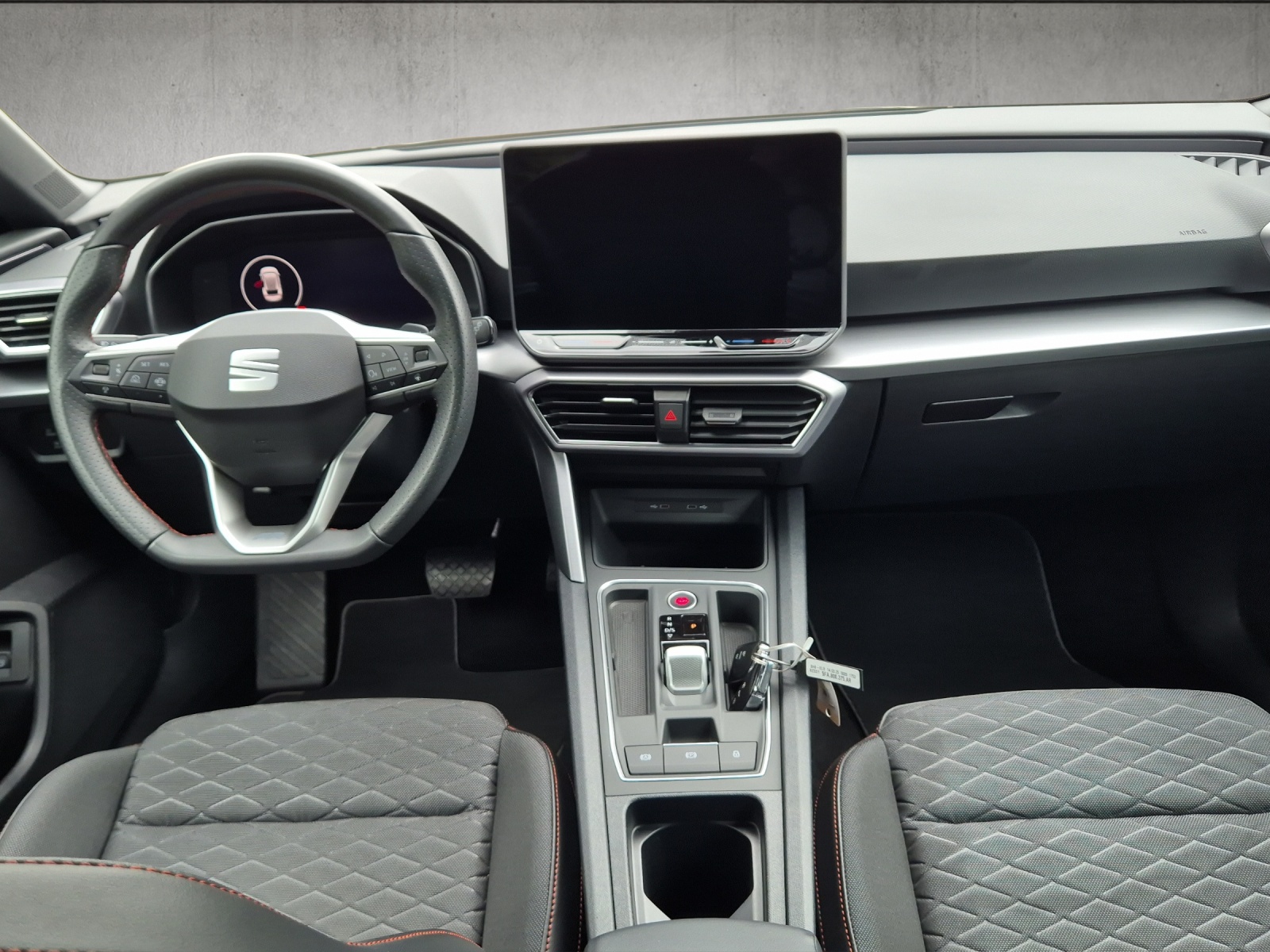 SEAT Leon ST 1.5 eHybrid pHEV DSG FR-image-9