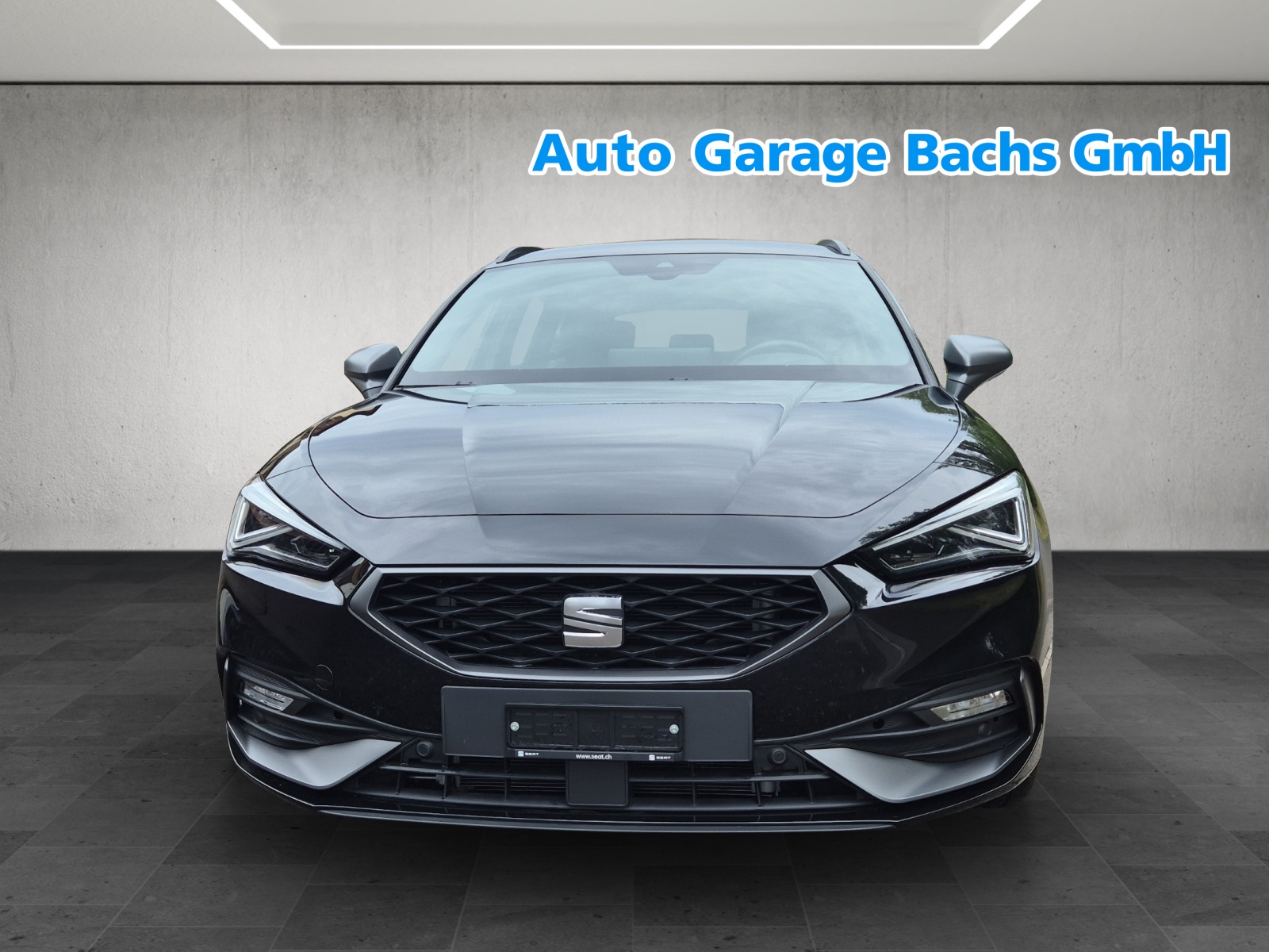 SEAT Leon ST 1.5 eHybrid pHEV DSG FR-image-2
