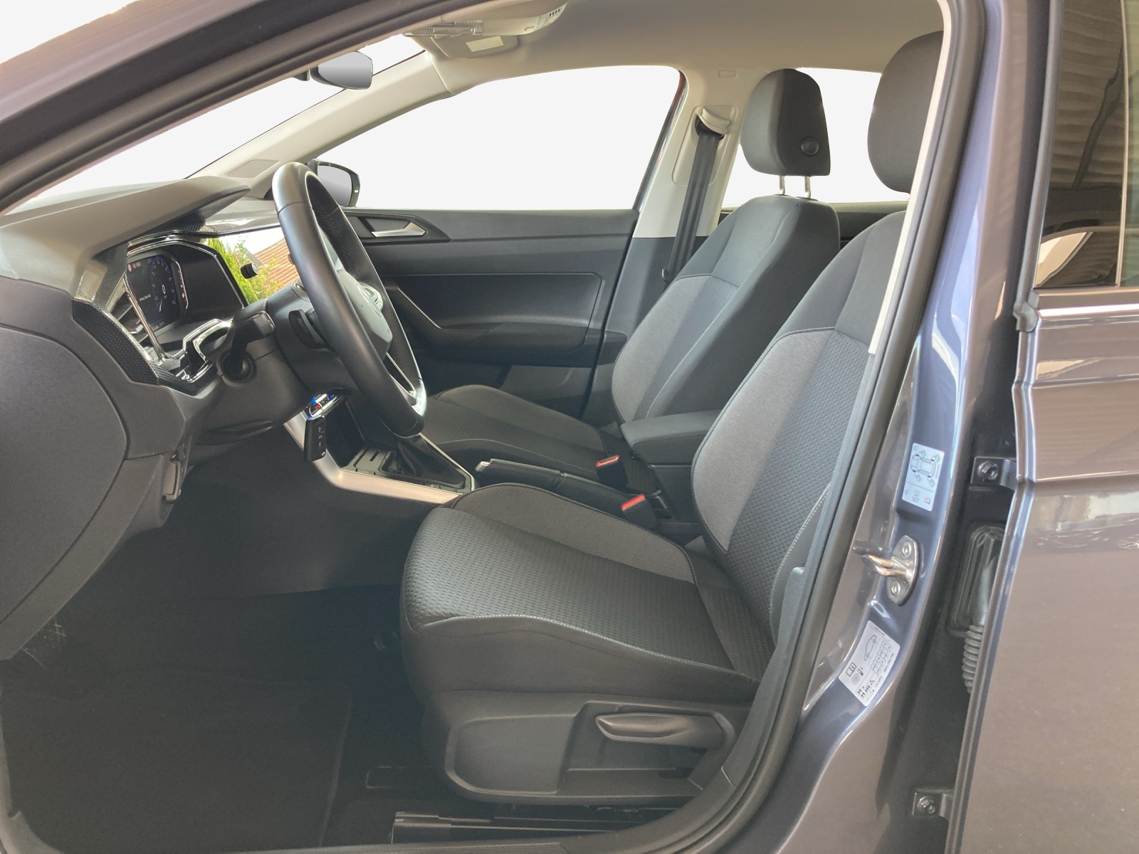 VW Polo 1.0 TSI Life DSG-image-7
