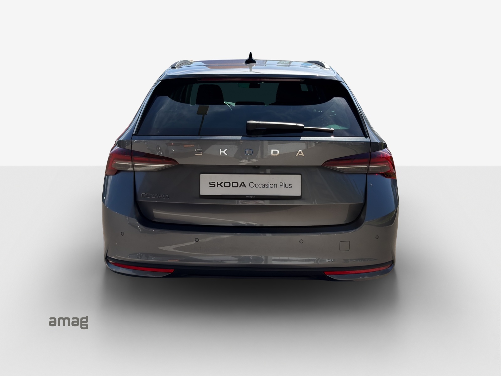 SKODA Octavia Combi 1.5 TSI mHEV DSG Dynamic-image-3