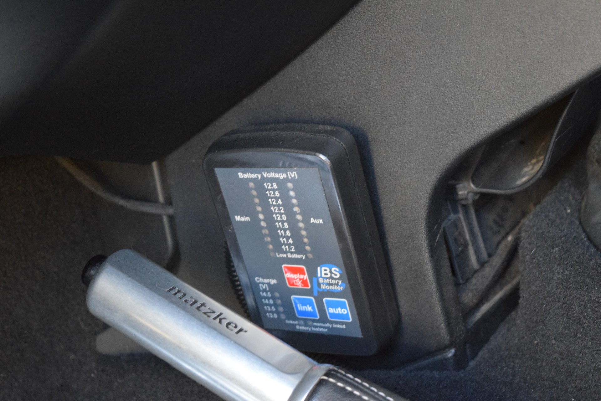 LAND ROVER Defender 110 2.4 Td4 Station Wagon-image-17