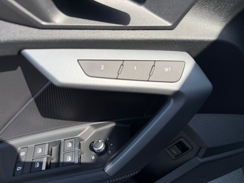 AUDI A3 Sportback 35 TFSI advanced Attraction S-tronic-image-20