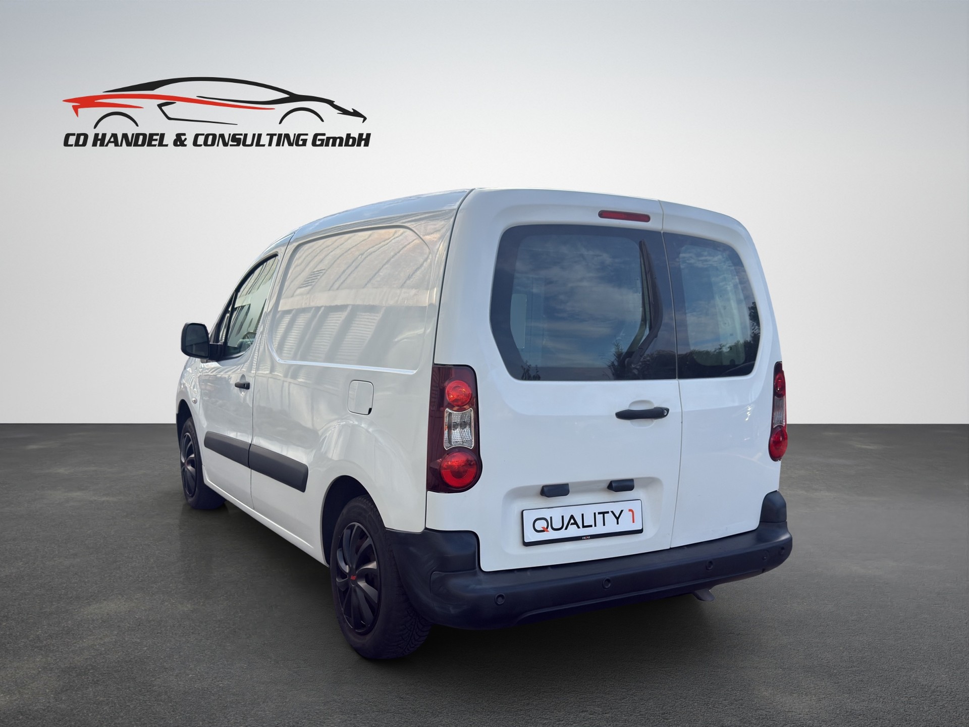 PEUGEOT Partner 1.6 BlueHDI S&S Allure-image-3