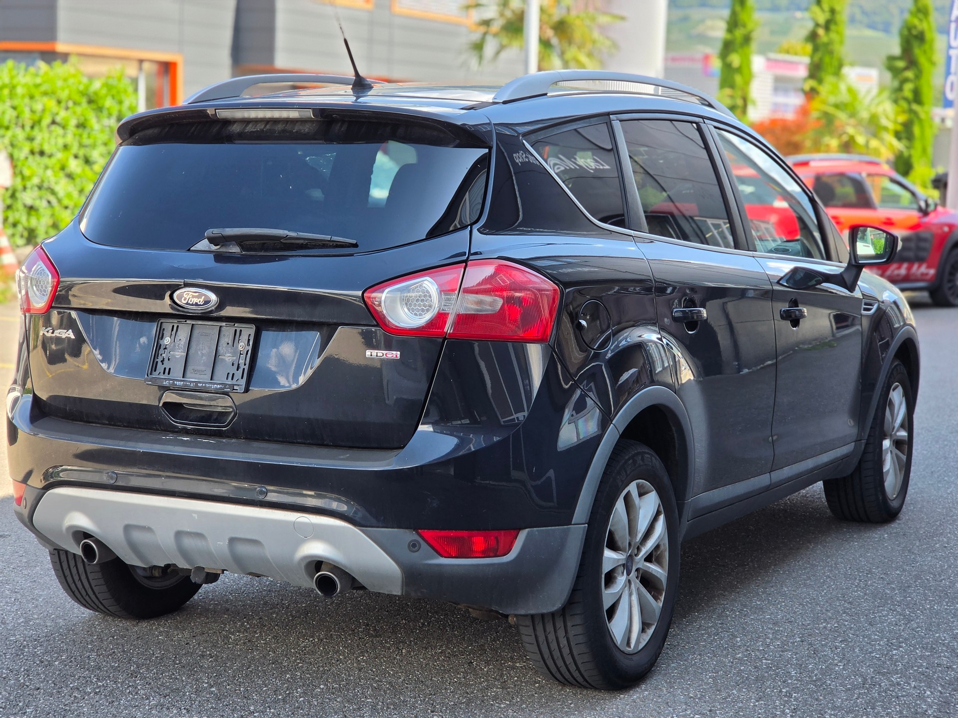 FORD Kuga 2.0 TDCi Titanium 4WD PowerShift-image-5