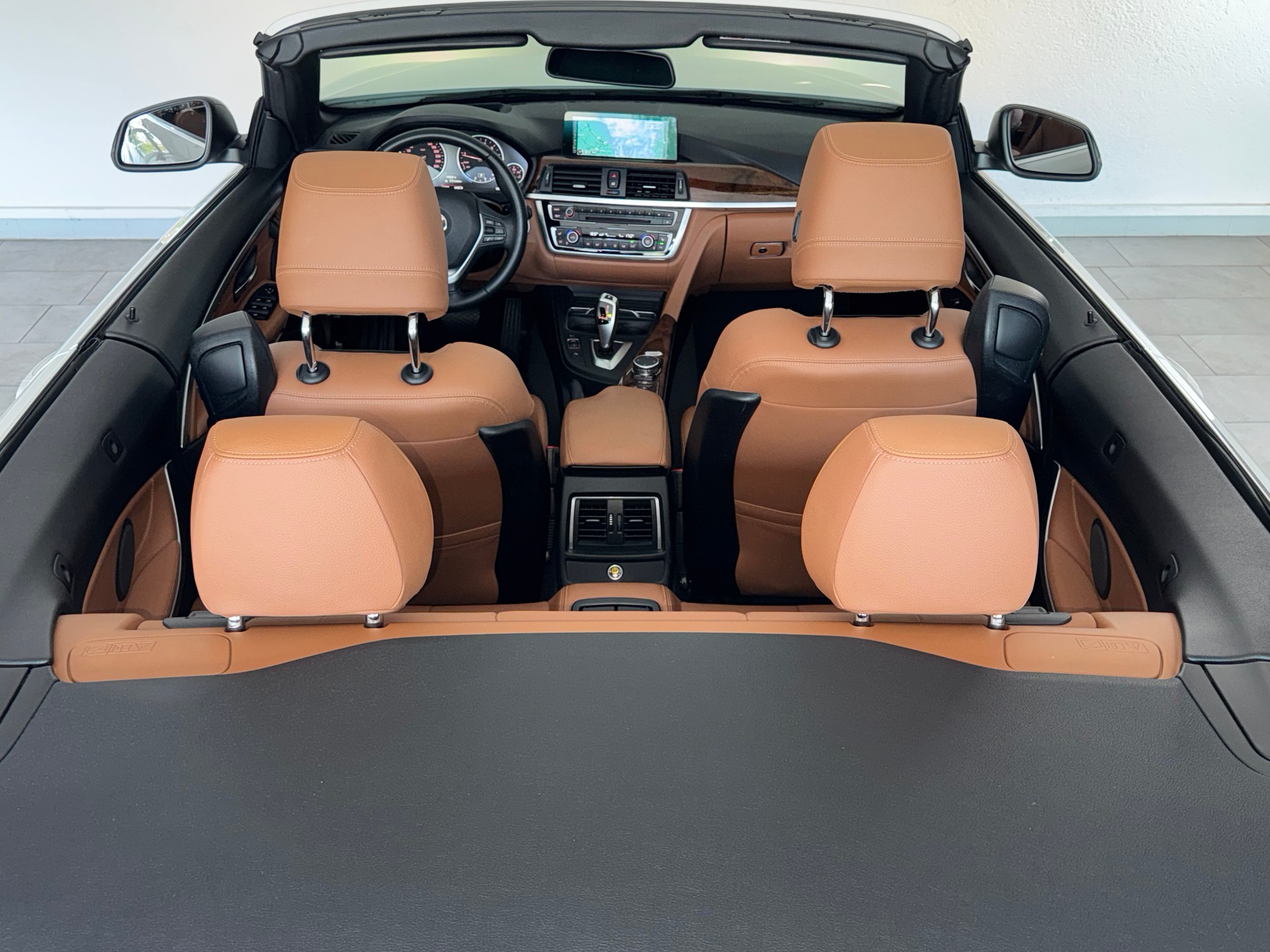 BMW 420i Cabriolet Luxury Line Steptronic | CH |-image-22