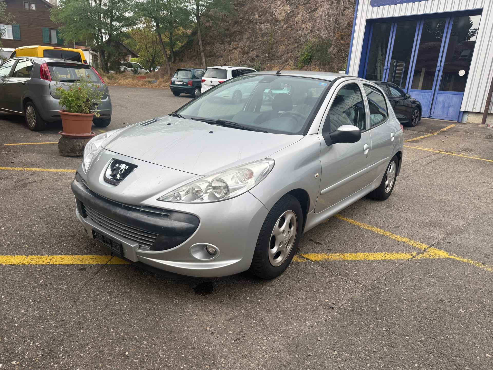 PEUGEOT 206+ 1.4 Trendy-image-2