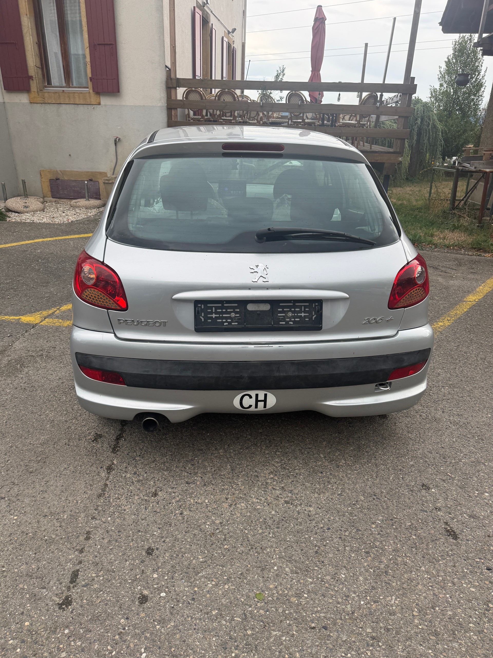 PEUGEOT 206+ 1.4 Trendy-image-3
