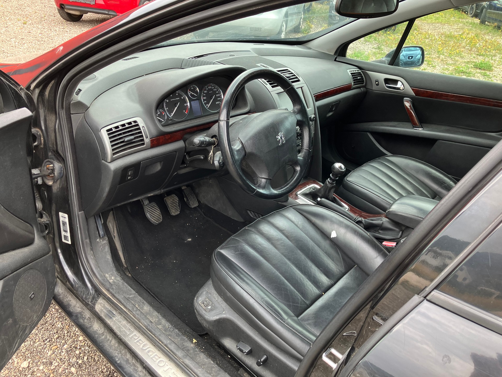 PEUGEOT 407 SW 2.2 SV Executive-image-4