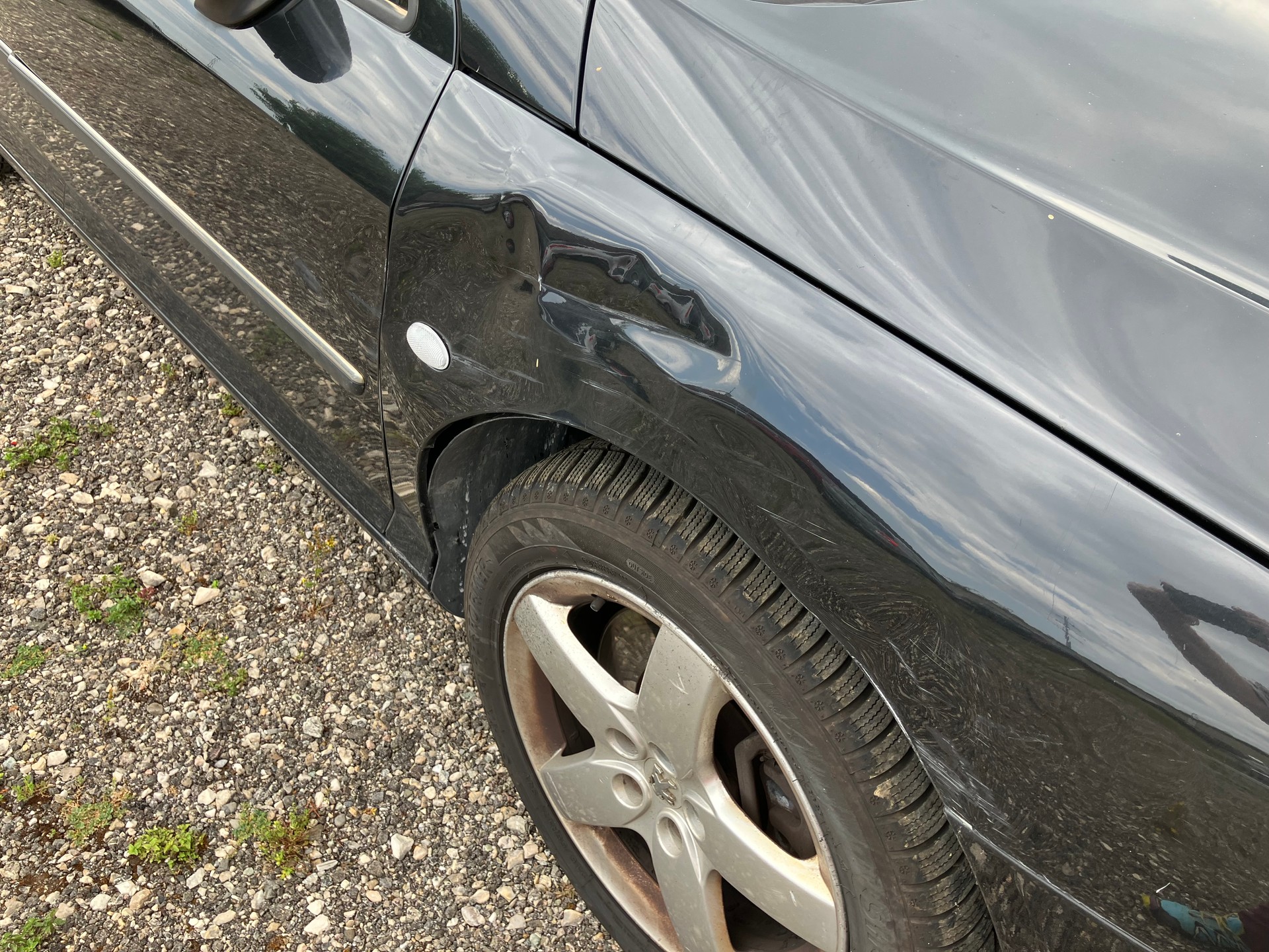 PEUGEOT 407 SW 2.2 SV Executive-image-8