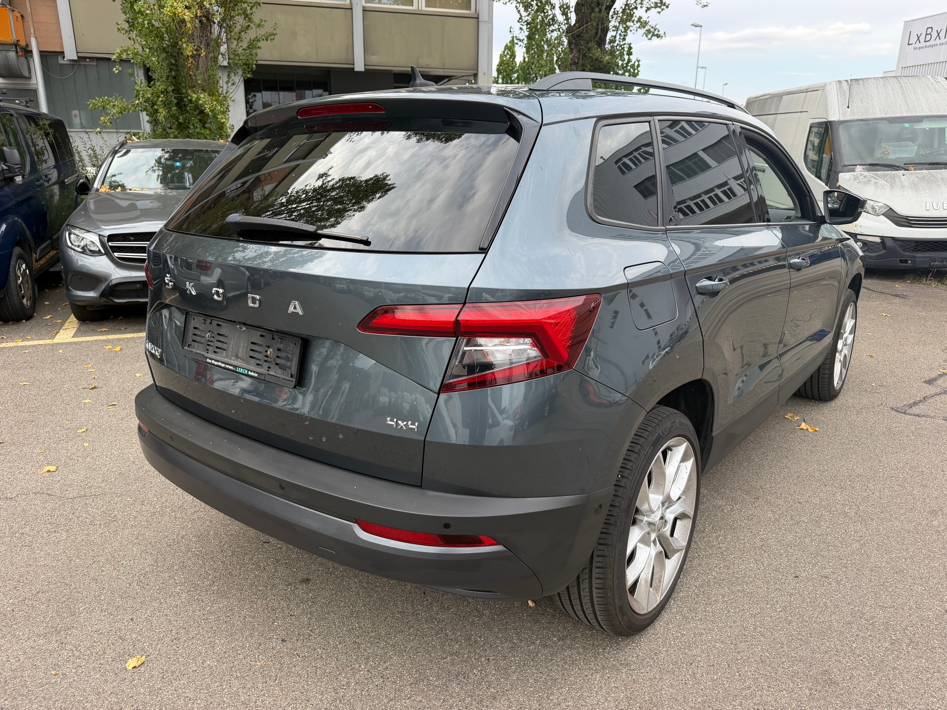 SKODA Karoq 2.0 TDI Drive 4x4 DSG-image-5