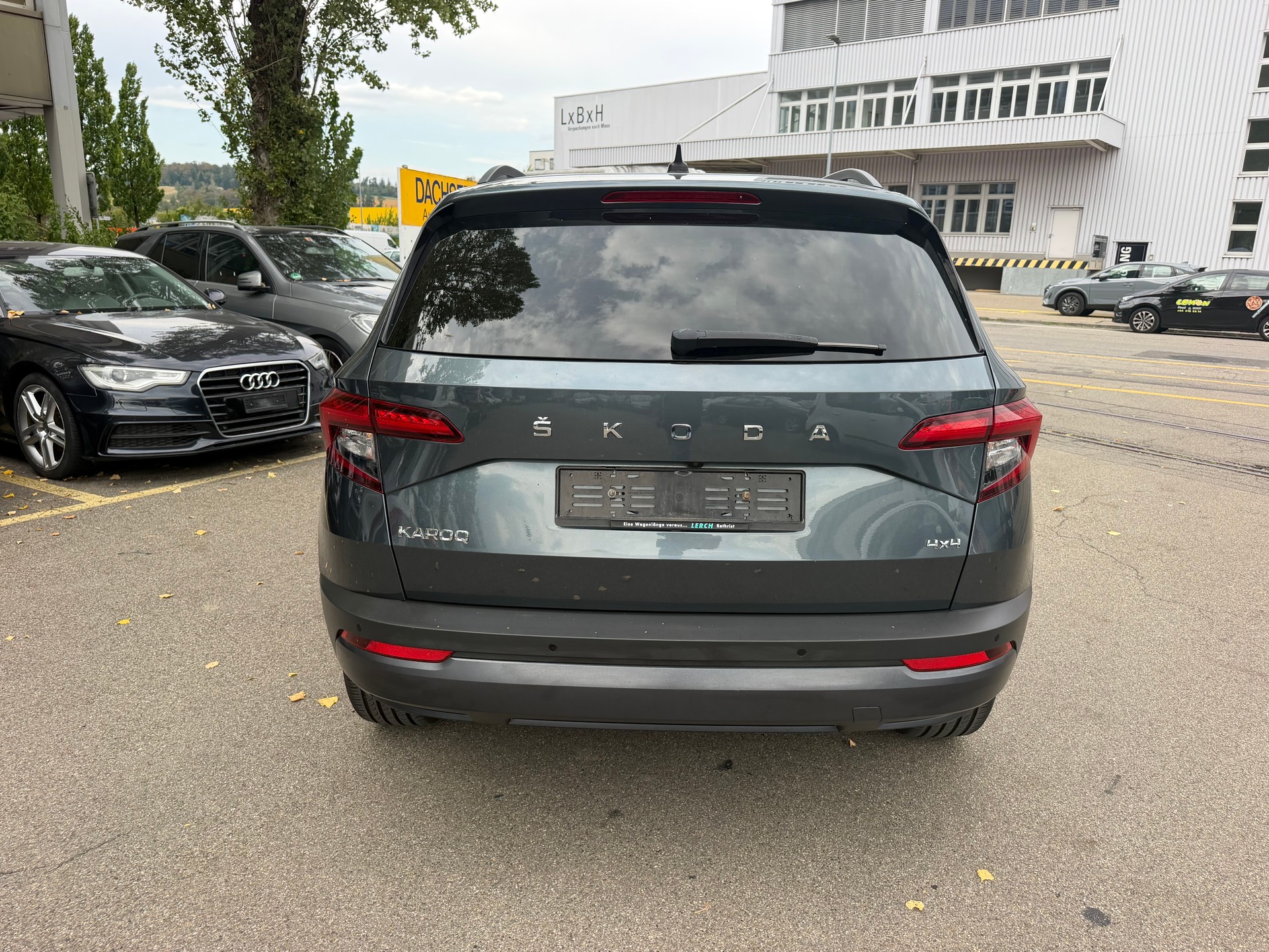SKODA Karoq 2.0 TDI Drive 4x4 DSG-image-6
