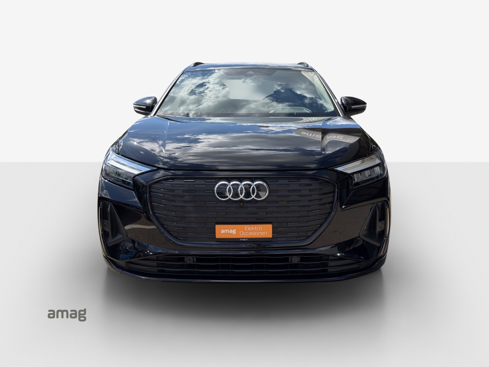 AUDI Q4 e-tron 40-image-6