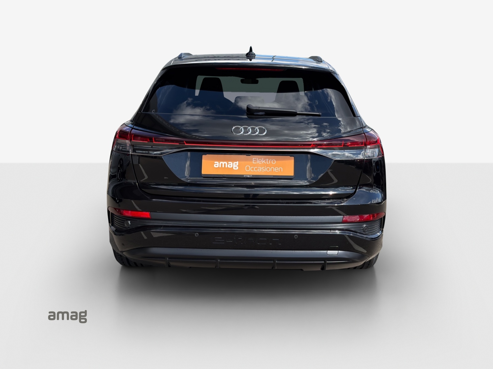 AUDI Q4 e-tron 40-image-3