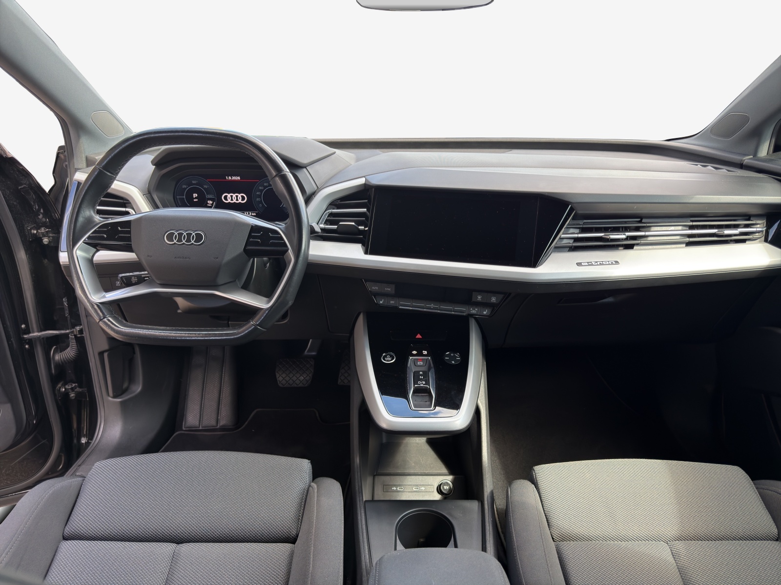 AUDI Q4 e-tron 40-image-8