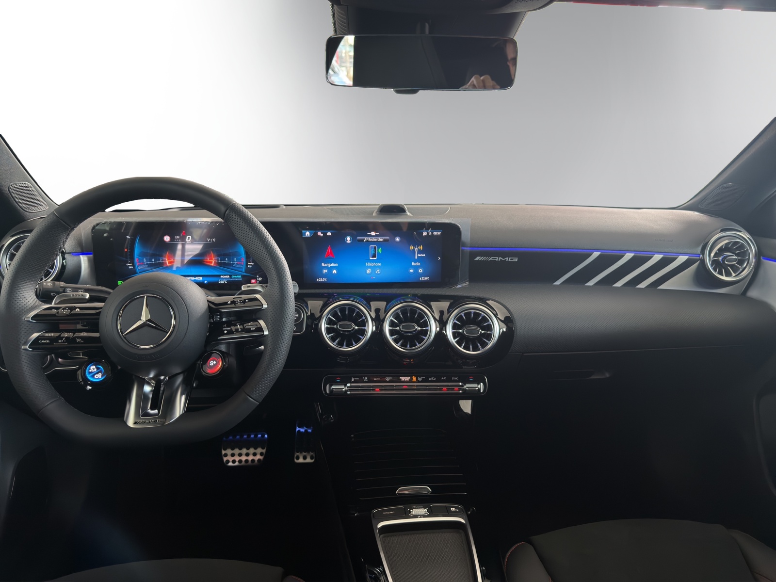 MERCEDES-BENZ A AMG 35 4Matic 8G-DCT-image-11