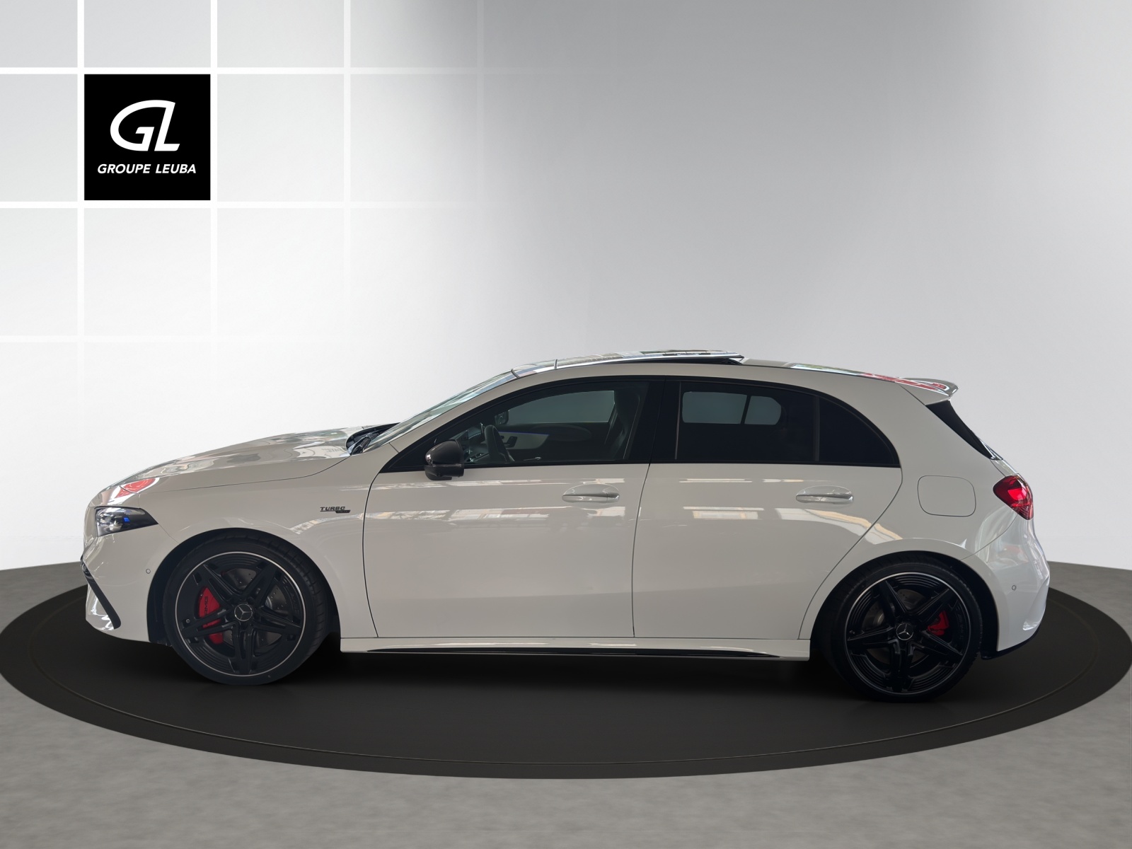MERCEDES-BENZ A AMG 35 4Matic 8G-DCT-image-2