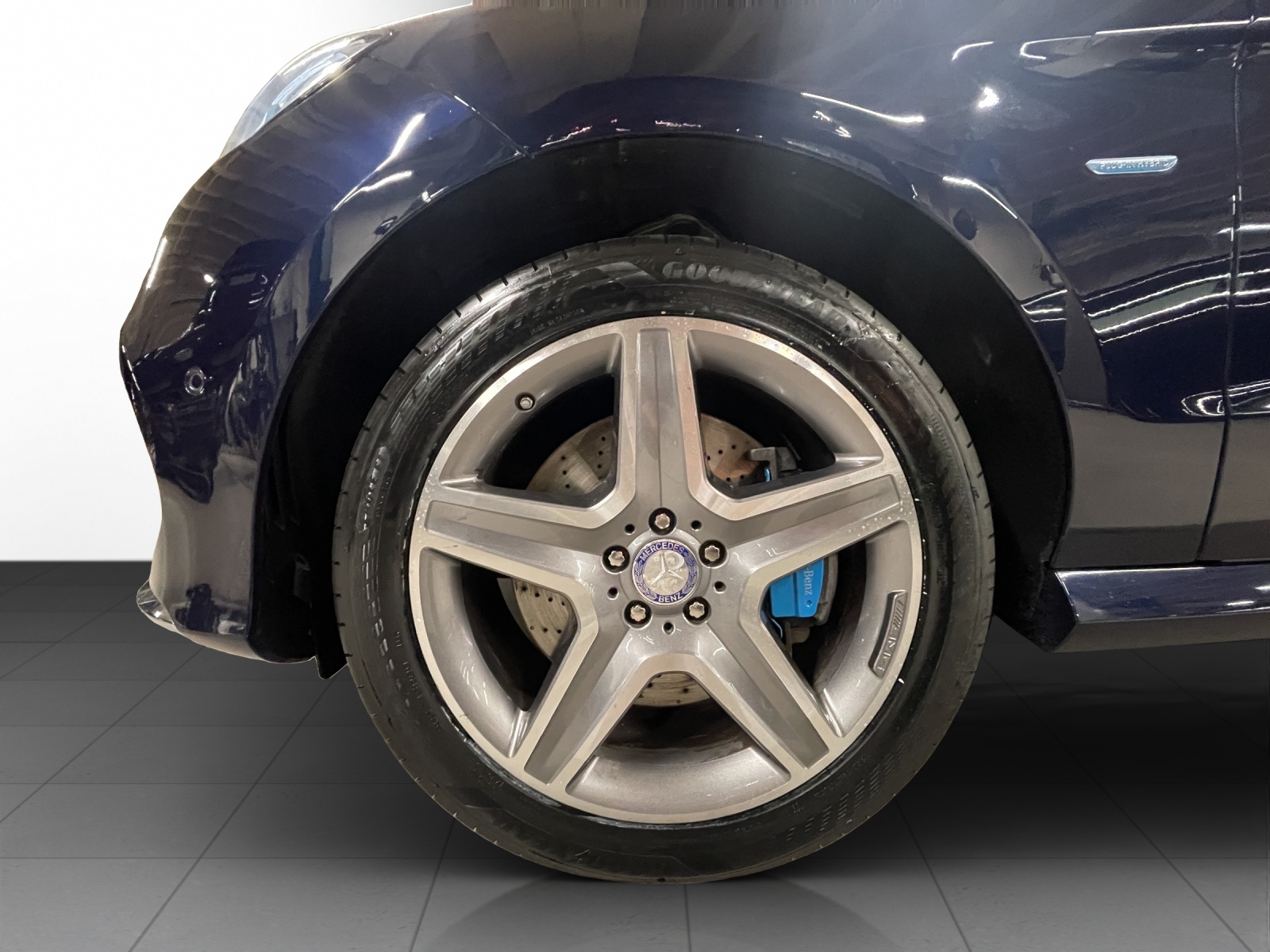 MERCEDES-BENZ GLE 500 e 4Matic 7G-Tronic-image-6