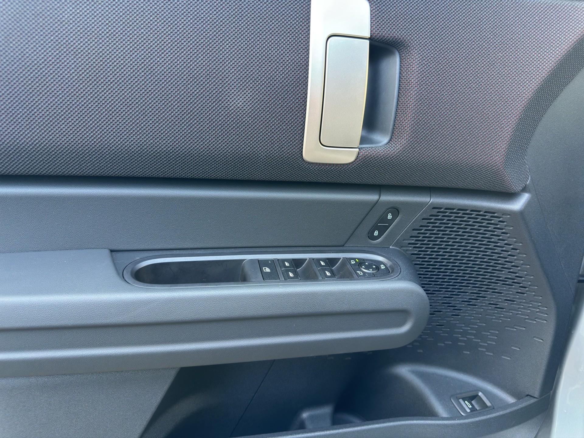 MINI Countryman SE ALL 4-image-12