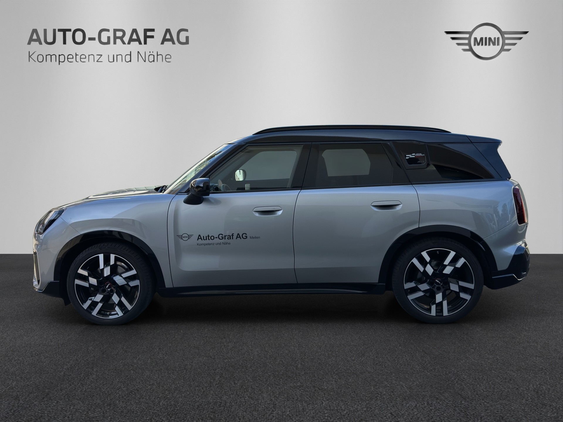 MINI Countryman SE ALL 4-image-1