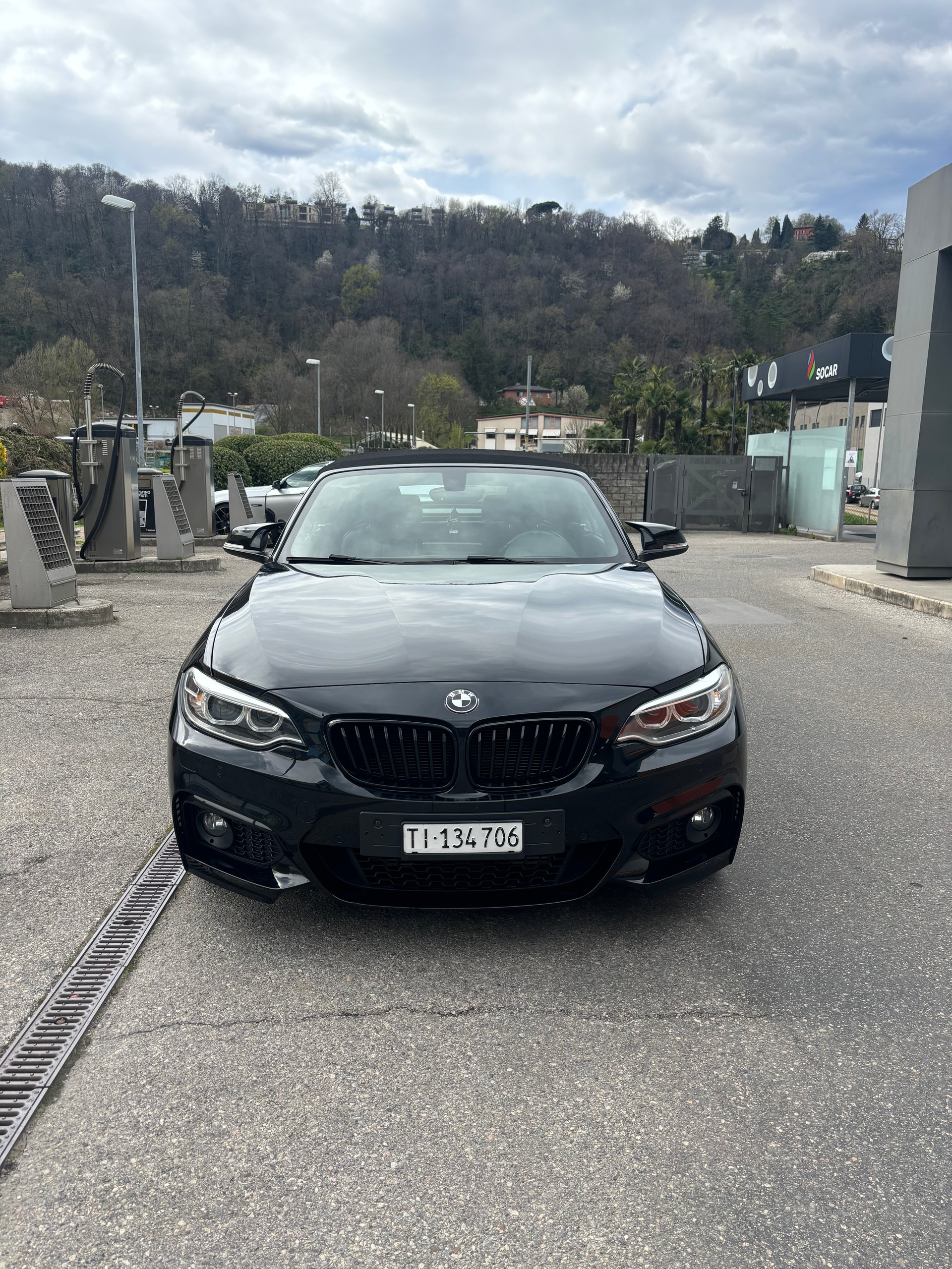 BMW 220d Cabrio M-Sportpaket-image-0