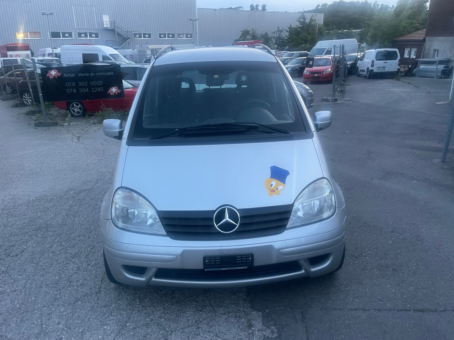 MERCEDES-BENZ Vaneo 1.9i Family-image-1