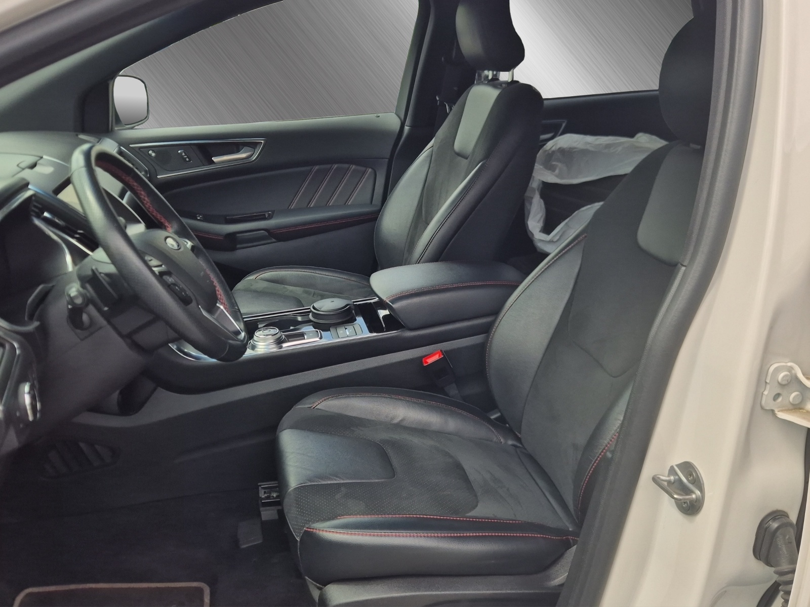 FORD Edge 2.0 EcoBlue 238 ST-Line-image-8