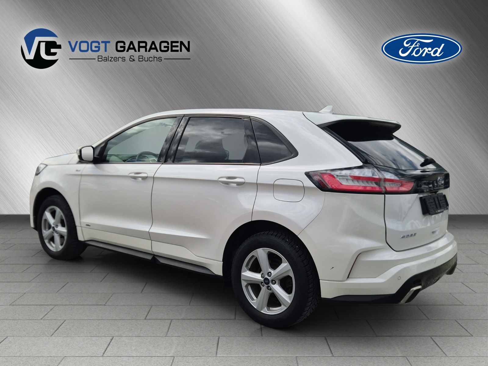 FORD Edge 2.0 EcoBlue 238 ST-Line-showroom-element-3