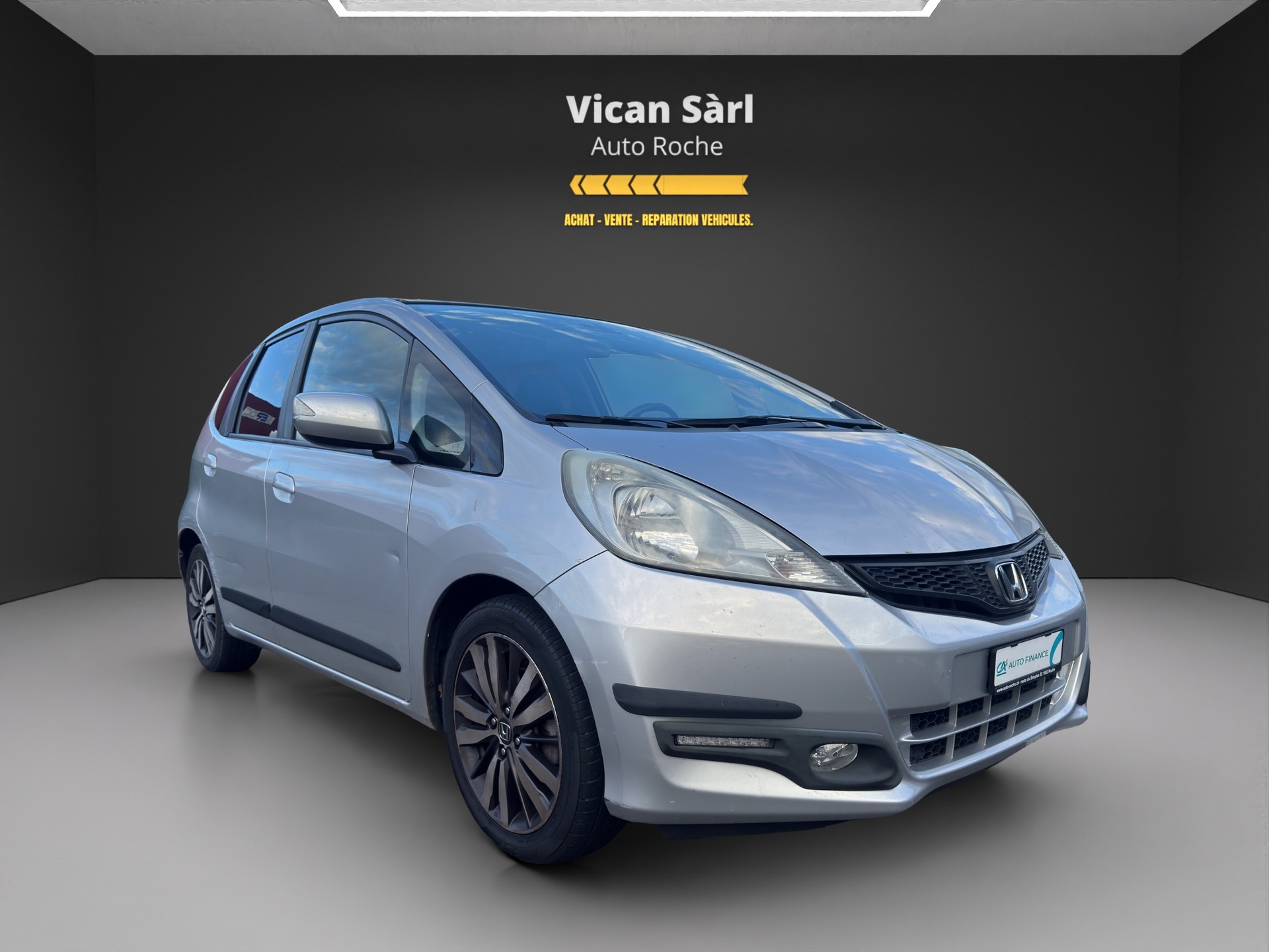 HONDA Jazz 1.4i Exclusive CVT-image-2
