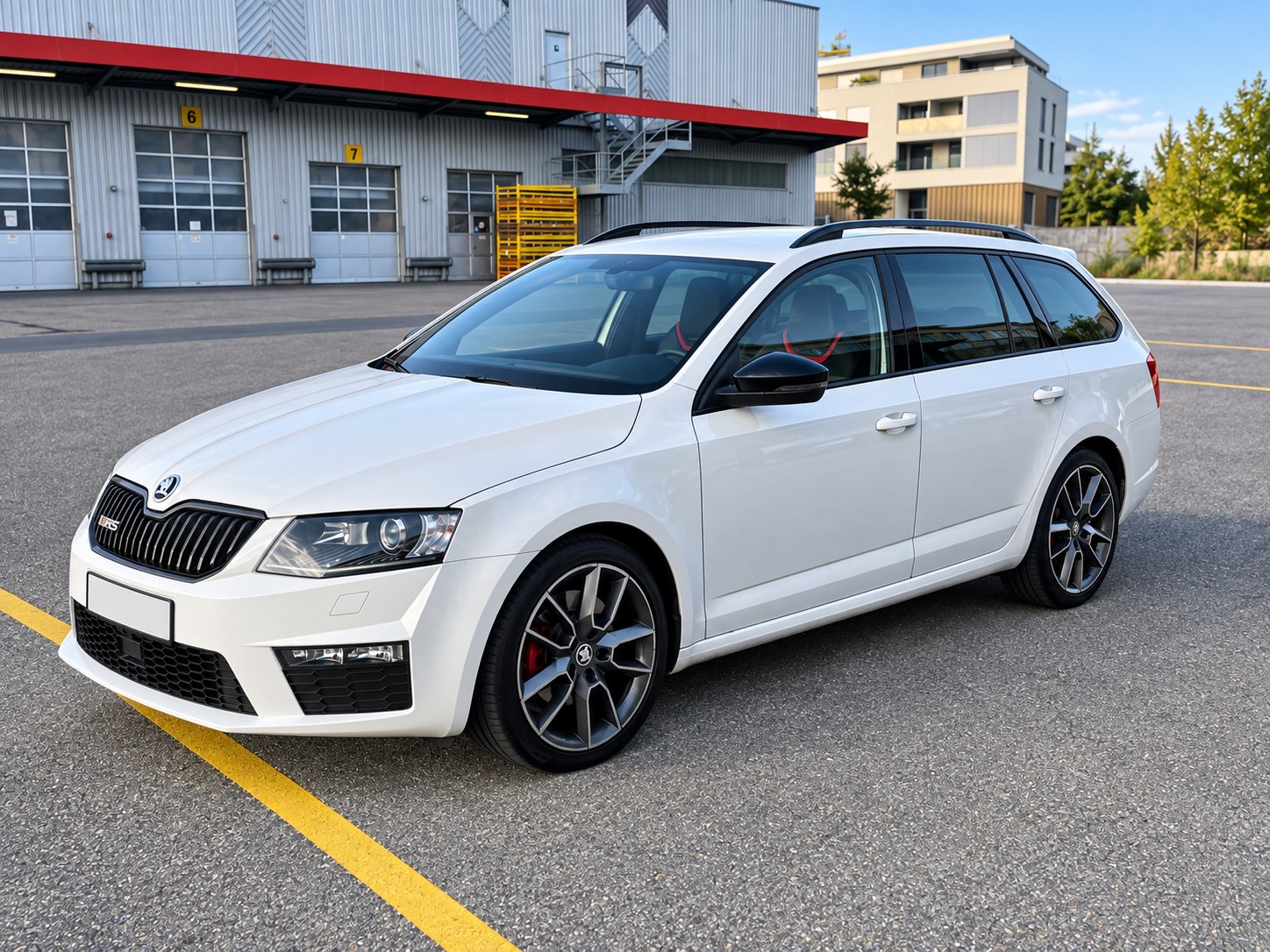 SKODA 2.0 TDI 184 RS 4x4 DSG-image-1