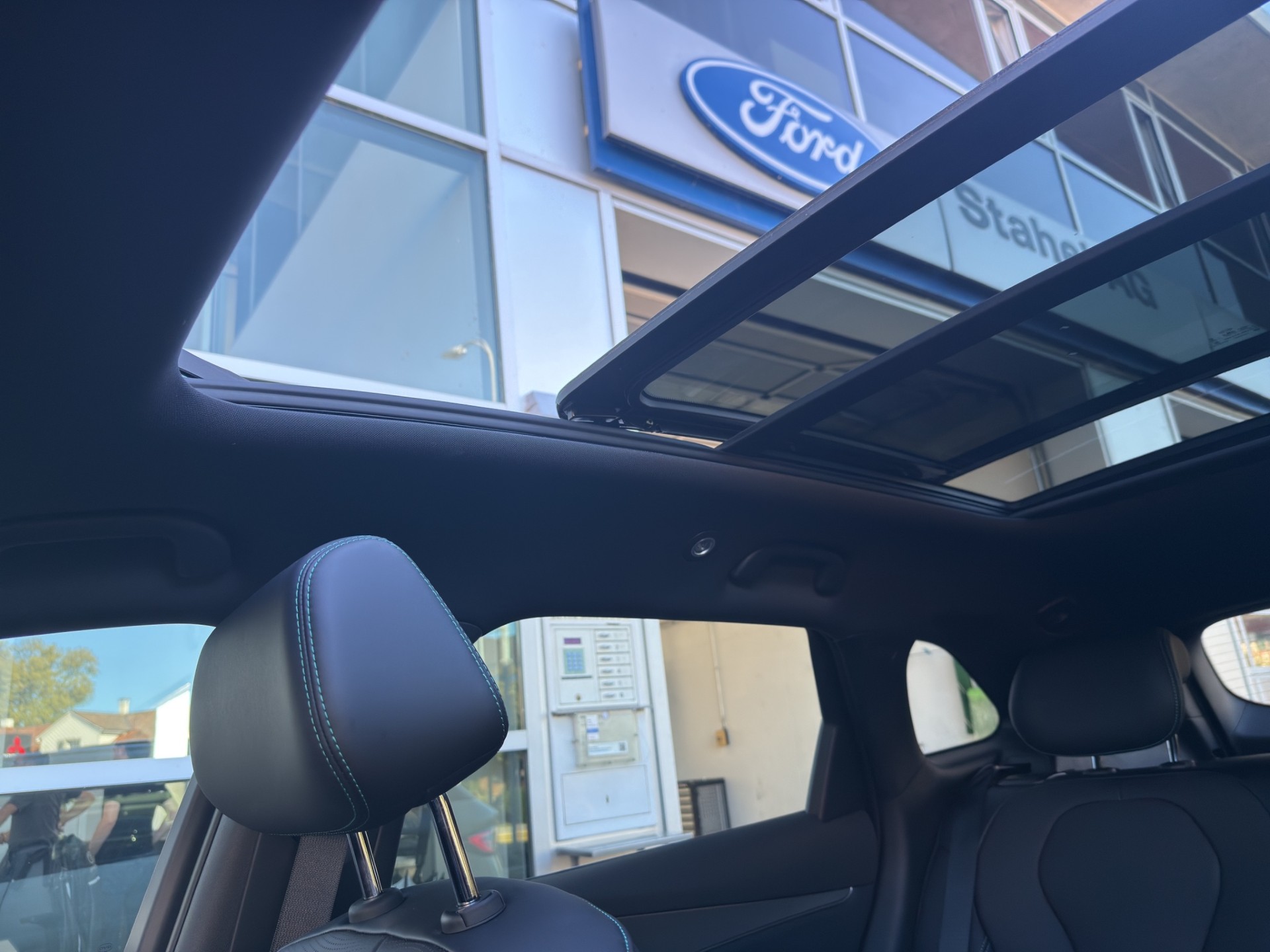 BYD Seal 6 DM-i Touring Comfort-image-12